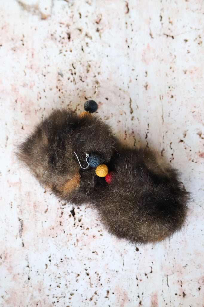 Possum fur pom pom - Earrings