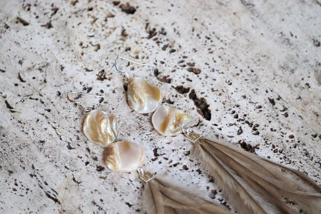 Mother of Pearl - Feather earrings